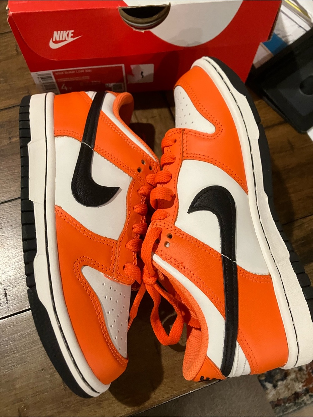 Nike Dunk- Halloween- White & Black / Orange Kids Low-Top Sneakers